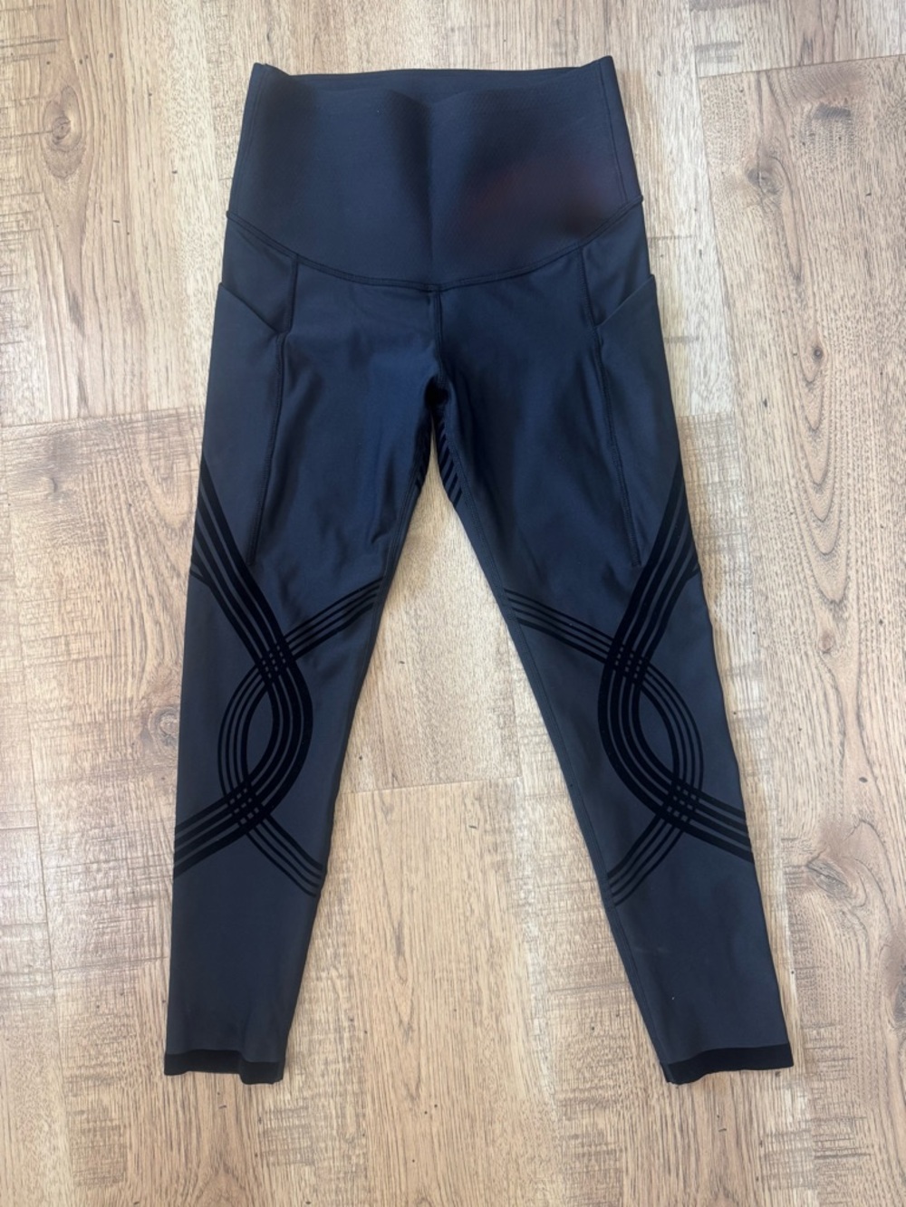 Fanka Body Sculpt Black Leggings Size XS 7/8 Length
